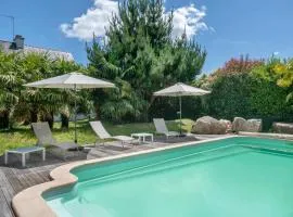 Vacances détente dans cette maison avec piscine à Crac'h