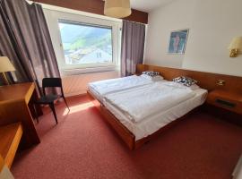 Hôtel de la Poste Martigny - City Center，位于马蒂尼威尔的酒店