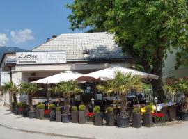 Lattore Ferienwohnung，位于赖兴瑙的酒店