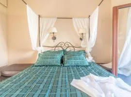 Marilyn Boutique Apartment near Sandy Beach