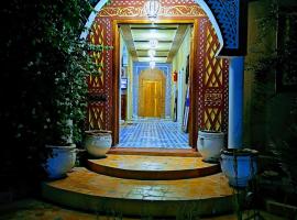 Riad Fennec Sahara，位于扎古拉的旅馆