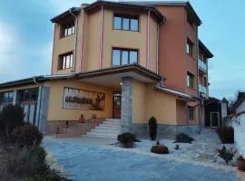 Хотел АЛЕКСАНДЪР