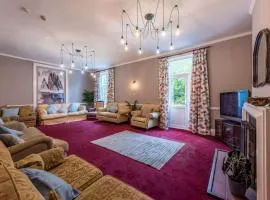 Private 7 bed wing of former farmhouse, edge of Exmoor, sleeps 16
