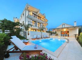 Villa Manda Zadar Luxury Apartments，位于扎达尔的酒店