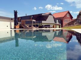 Pena D'Água Boutique Hotel & Villas，位于科维良的酒店