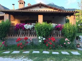 Sotto L'Arco - Il Granaio，位于Barete的酒店