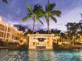Beach Club Palm Cove 2 Bedroom Luxury Penthouse，位于棕榈湾的酒店