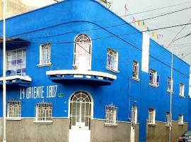 Hostal Azul Puebla Barrio El Alto，位于普埃布拉的酒店