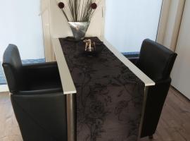Ferienwohnung Auszeit Im Haag，位于洛斯海姆的酒店
