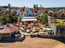 The George Hotel and Beach Club，位于雅茅斯的酒店