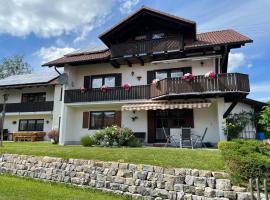 Lovely apartment in Wildsteig with furnished garden and bbq，位于Wildsteig的公寓