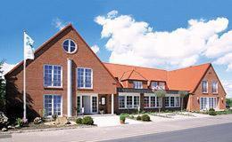Hotel Rosenburg，位于胡苏姆的酒店