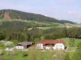 Urlaub am Bauernhof Wenigeder - Familie Klopf，位于Gutau的农家乐