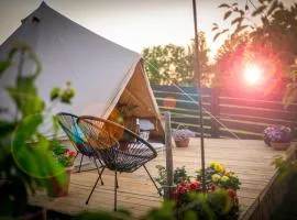 Pokoje u Basi Glamping Mikołajki