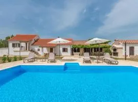 Villa Vitis ZadarVillas