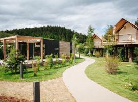 Lakeside Petzen Glamping，位于Unterlibitsch的家庭/亲子酒店