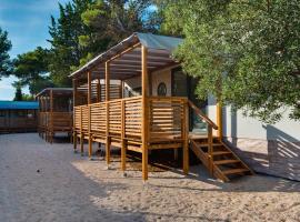 Mobile Home Vodice 14，位于沃迪切的度假村