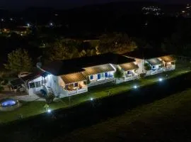 Blue Houses Apartments