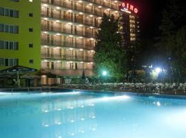Hotel Varshava，位于金沙的酒店