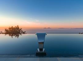 Maina Country Resort，位于Naso的酒店