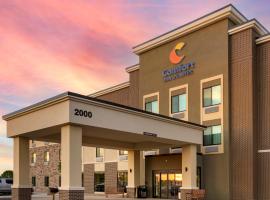 Comfort Inn & Suites，位于曼凯托的酒店