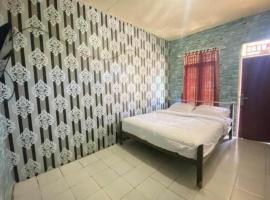 Wisma L V Sahabat Pagar Alam RedPartner，位于Tanjungmenang的酒店