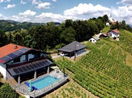 Vineyard Paradise Senica，位于Dramlje的乡间豪华旅馆