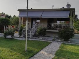 Villa Soula，位于Paralía Avdhíron的度假屋