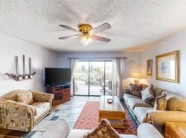 Reef Club 304