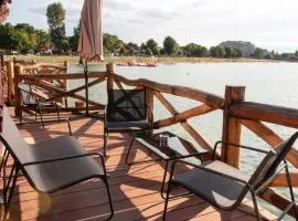 Lake House Senec
