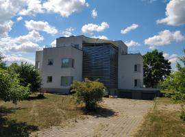 Laheveere，位于韦尔斯卡的酒店