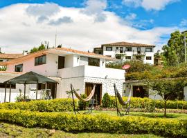 Posada Tierra Viva，位于莱瓦镇的酒店