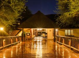 Mongena Private Game Lodge，位于Rust de Winter的酒店