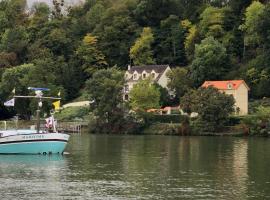 Ambiance Seine, appartement sympatique en bord de Seine - Cygne，位于Thomery的酒店