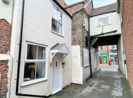 Hidden Gem Cottage, Driffield