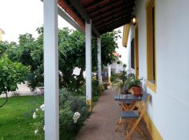 Casa dos Pingos de Mel，位于阿威罗的住宿加早餐旅馆