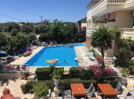 Flamingo Apartments Moraitika Corfu，位于莫拉蒂卡的酒店