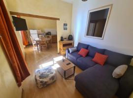 Appartement plein centre 4 personnes，位于巴斯洛内特的酒店