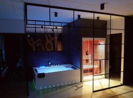 Jacuzzi Apartamenty Gdańsk - RELAX Apartments，位于格但斯克的带按摩浴缸的酒店