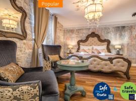 Plaza Marchi Old Town - MAG Quaint & Elegant Boutique Hotels，位于斯普利特的酒店