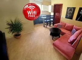 MOON - Apartment with swimming pool and BBQ terrace in CENTER CITY HRG