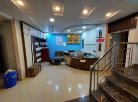 Hotel Patel Palace，位于Ratlām的酒店