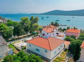 Holiday home in Ist - Insel Ist 39017，位于Ist的酒店