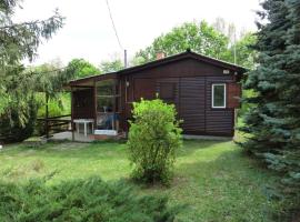 Holiday home in Leanyfalu/Donauknie 35231，位于勒亚尼法鲁的酒店