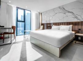 Hotel the Castle bangi 2nd，位于首尔的酒店