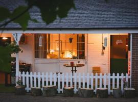 Garden Cottage at Old Post Office，位于Bardon Mill豪斯戴德罗马堡附近的酒店