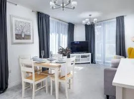 Luxury 2Bed Spacious Apartment- City Centre- Free Parking