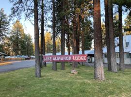 Lake Almanor Lodge，位于切斯特的酒店