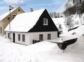 Holiday home in Pernink/Erzgebirge 1672，位于Pernink的酒店