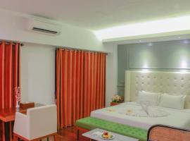 Kyriad Arra Hotel Cepu，位于Cepu的酒店